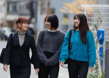 高校生の方へ