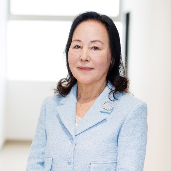 濱瀬 真知子先生の写真